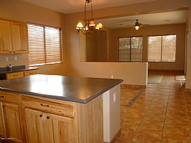 40318 N Chase Oaks Way in Anthem, AZ (Photo 5 of 10)