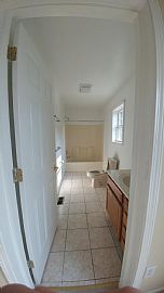 25 Hillview St in Bridgeport, CT (Photo 2 of 10)