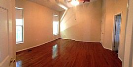 Lovely 2500 Sq.Ft Home in Crofton, MD (Photo 8 of 9)