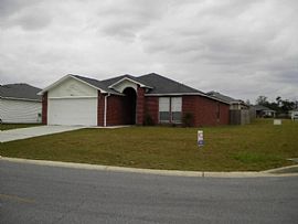 296 Limestone Cir, Crestview, Fl 32539 in Crestview, FL
