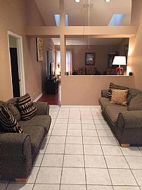 3 Bed, 2.0 Bath, 1809 Sqft, $1,100 in Boynton Beach, FL (Photo 10 of 12)