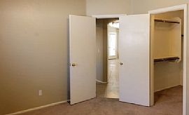 Spacious 3 Bed 2 Bath This Nice Home Is Located Near Major Free in Phoenix, AZ (Photo 10 of 12)