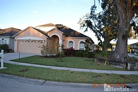 4639 Mapletree Loop, Wesley Chapel, Fl 33544 in Wesley Chapel, FL
