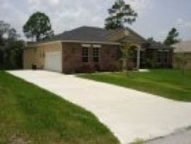 2031 Watersedge Dr, Deltona, Fl 32738 in Deltona, FL