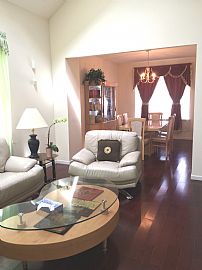 Beautiful 4 Bedroom Young Colonial House  in North Brunswick, NJ (Photo 3 of 12)