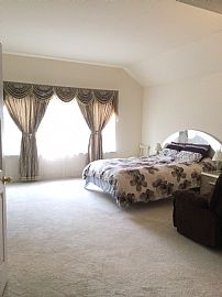 Beautiful 4 Bedroom Young Colonial House  in North Brunswick, NJ (Photo 7 of 12)