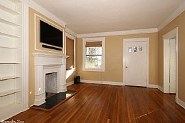  Charming Cottage Move-In Ready. Warm and Cozy in Little Rock, AR