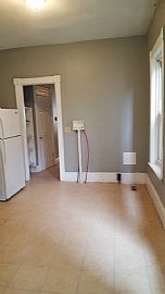 Newly Renovated 4bdr 2bath. Freshly Painted. Beautiful Kitchen. in Trenton, NJ (Photo 5 of 6)
