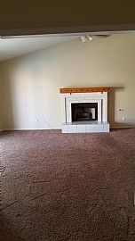 Amazing Home in The Greatest Location in Chandler, AZ (Photo 4 of 12)