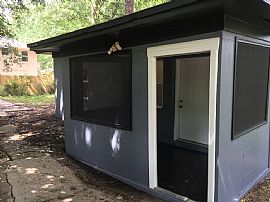 2 Beds 1 Bath 1 Sqft in Jacksonville, FL (Photo 2 of 12)