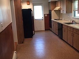 Spacious House For Rent in Clifton, NJ (Photo 7 of 9)