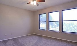 Wonderful 3 Bed 2.5 Ba Quaint Home Nestled in a Qu in San Antonio, TX (Photo 5 of 5)