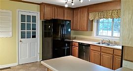 This Solid Brick Home  3 Bedroom and 2 Bath Remodeled Bathroom  in Fayetteville, NC (Photo 3 of 9)