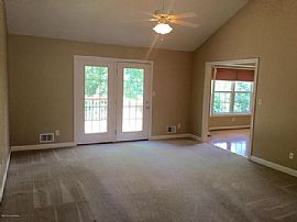 Fantastic Open Floor Plan Ranch with Finished Walkout Basement! in Louisville, KY