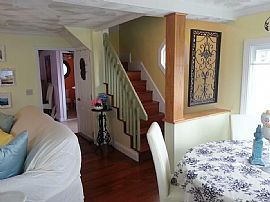 Walk to Water, Updated 3 Bed 1.5 Bath Colonial in Warwick, RI (Photo 7 of 10)