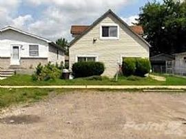 Lovely House For Good Family in Clinton Township, MI