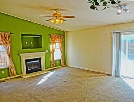 3 Bed, 1250 Sqft, $900 in Fernley, NV (Photo 2 of 9)