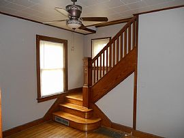 Great Location Close to Schools, Hospital and Shopping Area (no in Chambersburg, PA (Photo 4 of 8)