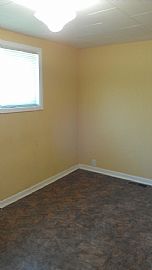 Peaceful 2 Beds 1 Bath with Its Open and Unique Floorplan in Portland, OR (Photo 6 of 11)