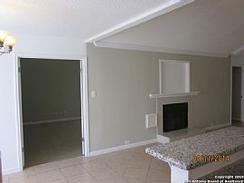 Great Home 3 Bd/2 Bath, One Story Home in a Well Established Ne in San Antonio, TX (Photo 4 of 9)
