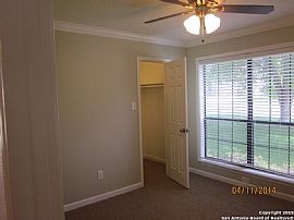 Great Home 3 Bd/2 Bath, One Story Home in a Well Established Ne in San Antonio, TX (Photo 5 of 9)