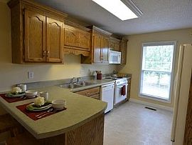 Three Bedroom, Two Bath, Single Family Home in Athens, AL (Photo 4 of 7)