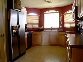 2215 W Mark Ln, Phoenix, Az 85085 in Phoenix, AZ (Photo 5 of 12)