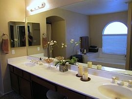 837 W Spur Ave, Gilbert, Az 85233 in Gilbert, AZ (Photo 7 of 9)