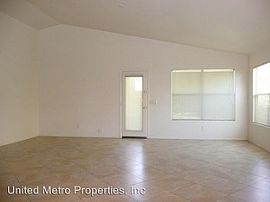 10262 W Jessie Ln, Peoria, Az 85383 in Peoria, AZ (Photo 4 of 6)