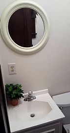 Cottage Cozy in Springfield, IL (Photo 3 of 6)