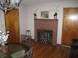  3 Bedroom 2 Bath. Beautiful Hardwood Floors. 2 Car Garage  in Tulsa, OK (Photo 3 of 10)