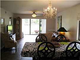 Gorgeous Condo in The Meadows in Sarasota, FL (Photo 4 of 11)