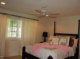 4701 N Dromedary Rd, Phoenix, Az 85018 in Phoenix, AZ (Photo 10 of 12)