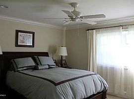 4701 N Dromedary Rd, Phoenix, Az 85018 in Phoenix, AZ (Photo 11 of 12)