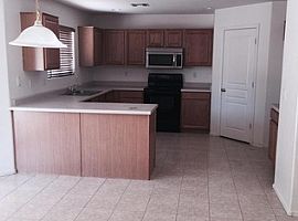 15346 W Laurel Ln, Surprise, Az 85379 in Surprise, AZ (Photo 5 of 12)