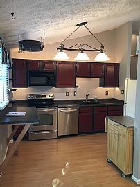 3br/2.5ba Sfh, Open Floorplan, Great Location in Abingdon, MD (Photo 4 of 8)