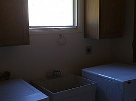 3 Bedroom 2 Bath Home in Anchorage, AK (Photo 8 of 10)