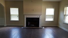  Home Details For 1465 Cloverbrook Cir in Auburn, AL (Photo 3 of 10)