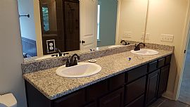  Home Details For 1465 Cloverbrook Cir in Auburn, AL (Photo 8 of 10)