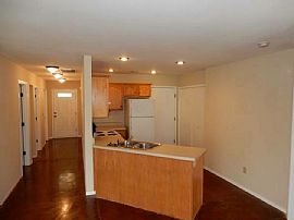 Absolutely Fabulous Home in a Great Neighborhood 3 Beds 2 Baths in Springfield, MO