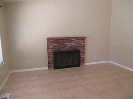 1066 Palmwood Dr, Sparks, Nv 89434 in Sparks, NV (Photo 5 of 12)