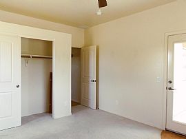 3 Bed, 2030 Sqft, $850 in Hereford, AZ (Photo 10 of 11)