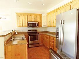 3 Bed, 2030 Sqft, $850 in Hereford, AZ (Photo 2 of 11)