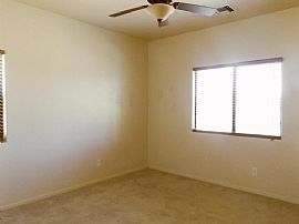 3 Bed, 2030 Sqft, $850 in Hereford, AZ (Photo 8 of 11)