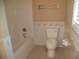  Home Details For 1844 Fleming Valley Ln in Knoxville, TN (Photo 10 of 12)