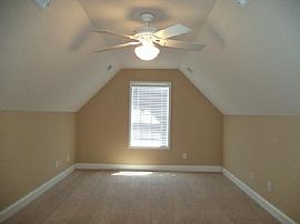  Home Details For 1844 Fleming Valley Ln in Knoxville, TN (Photo 7 of 12)