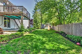 Home Details For 3 Simmons Rd in Barrington, RI (Photo 12 of 12)