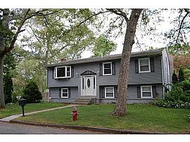 Delightful and Spacious Home in Warwick, RI