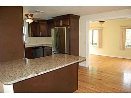 Delightful and Spacious Home in Warwick, RI (Photo 5 of 8)