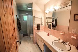 Beautiful 4 Bedroom Home in Maryville, TN (Photo 6 of 8)